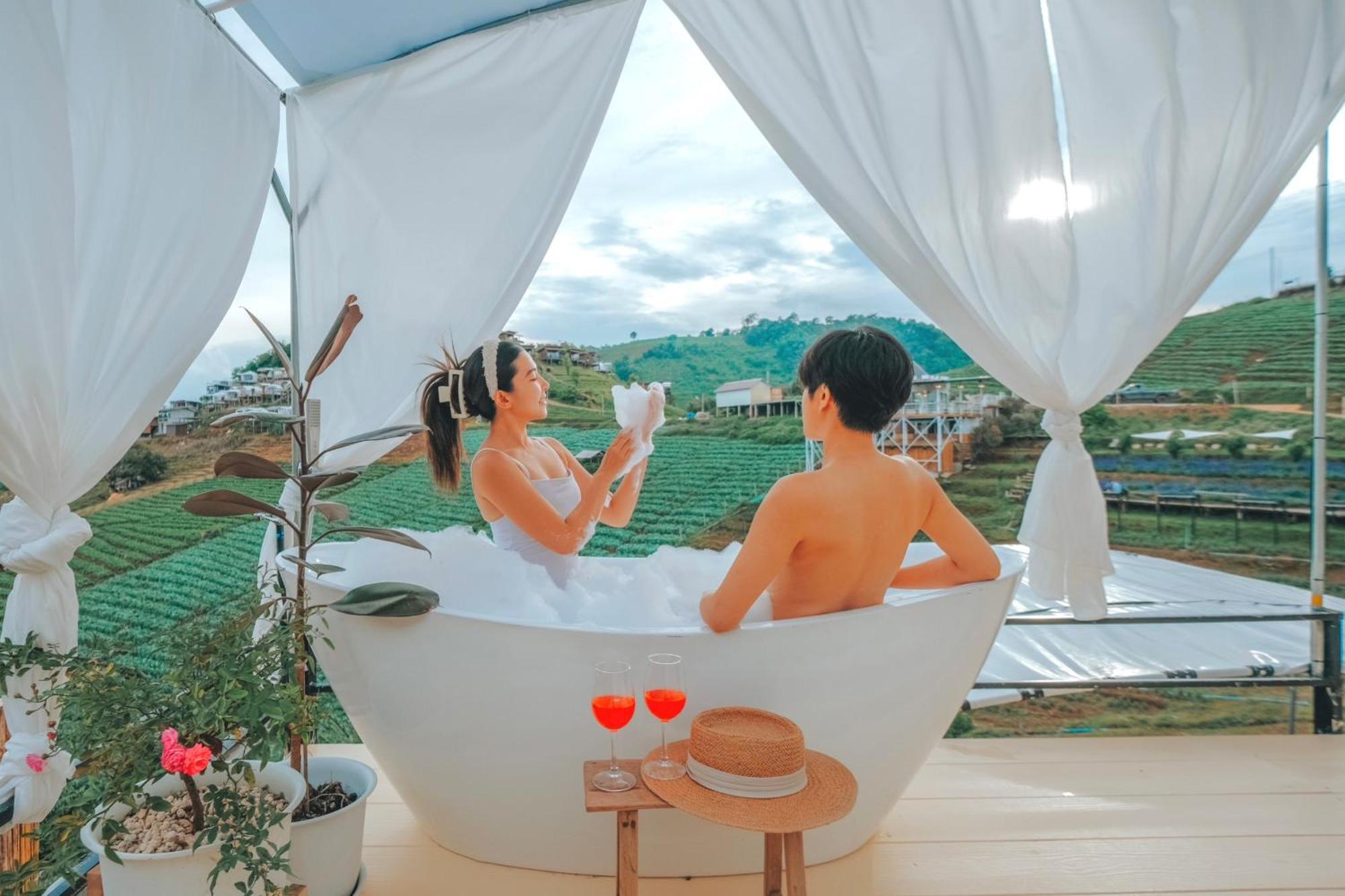 ภูวินคาเฟ่ โฮมสเตย์ Phuwin Cafe Homestay Mon Jam エクステリア 写真